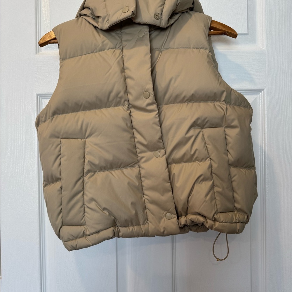 lululemon athletica Beige Hooded Puffer Vest